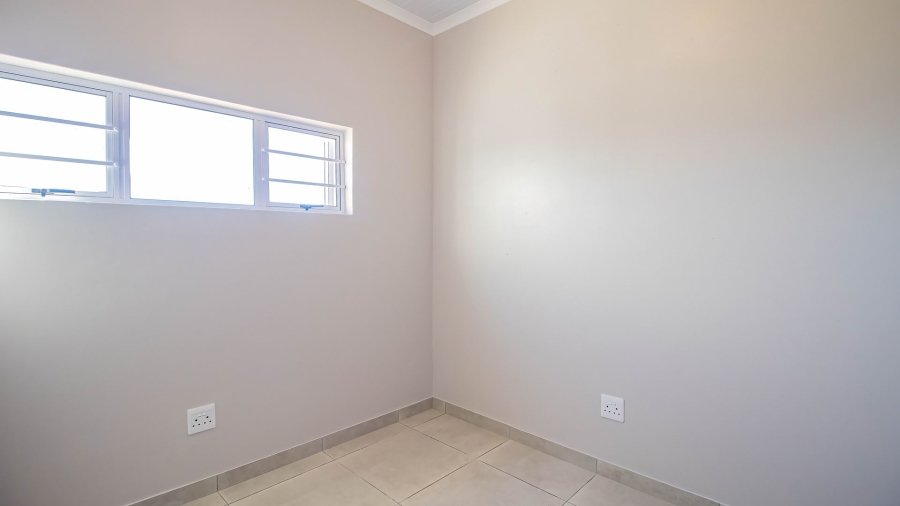 4 Bedroom Property for Sale in Country Club Western Cape